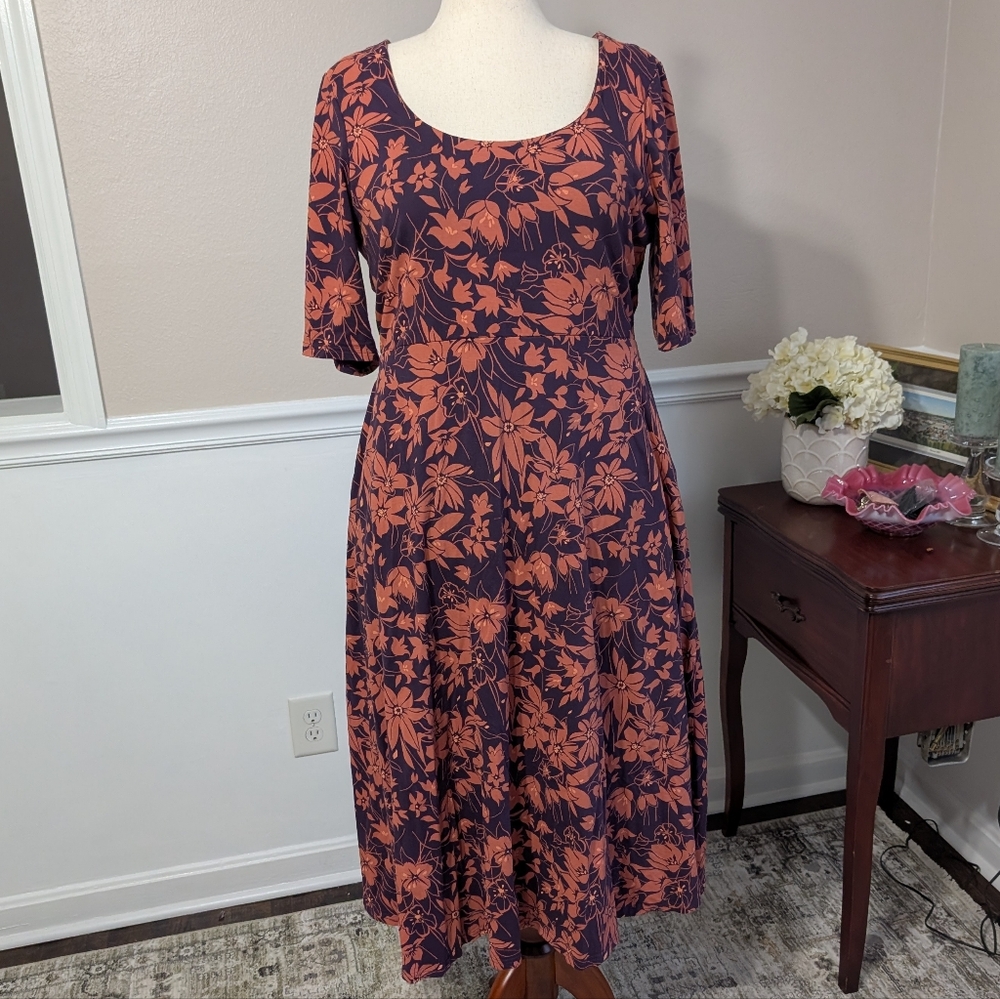 NEW Pact Fit And Flare Criss Cross Back Dress - Picture 2 of 9